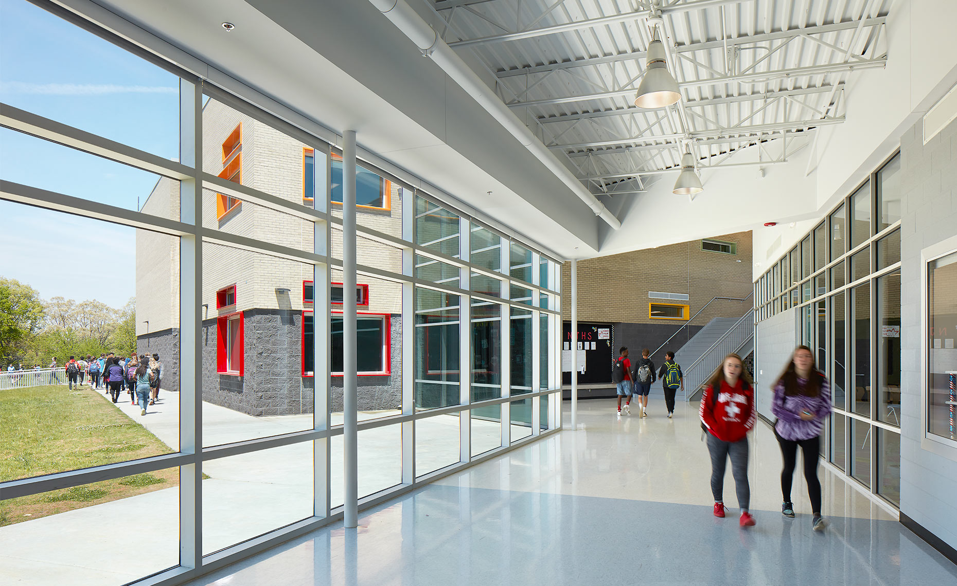 Asheville-Middle-School-8716