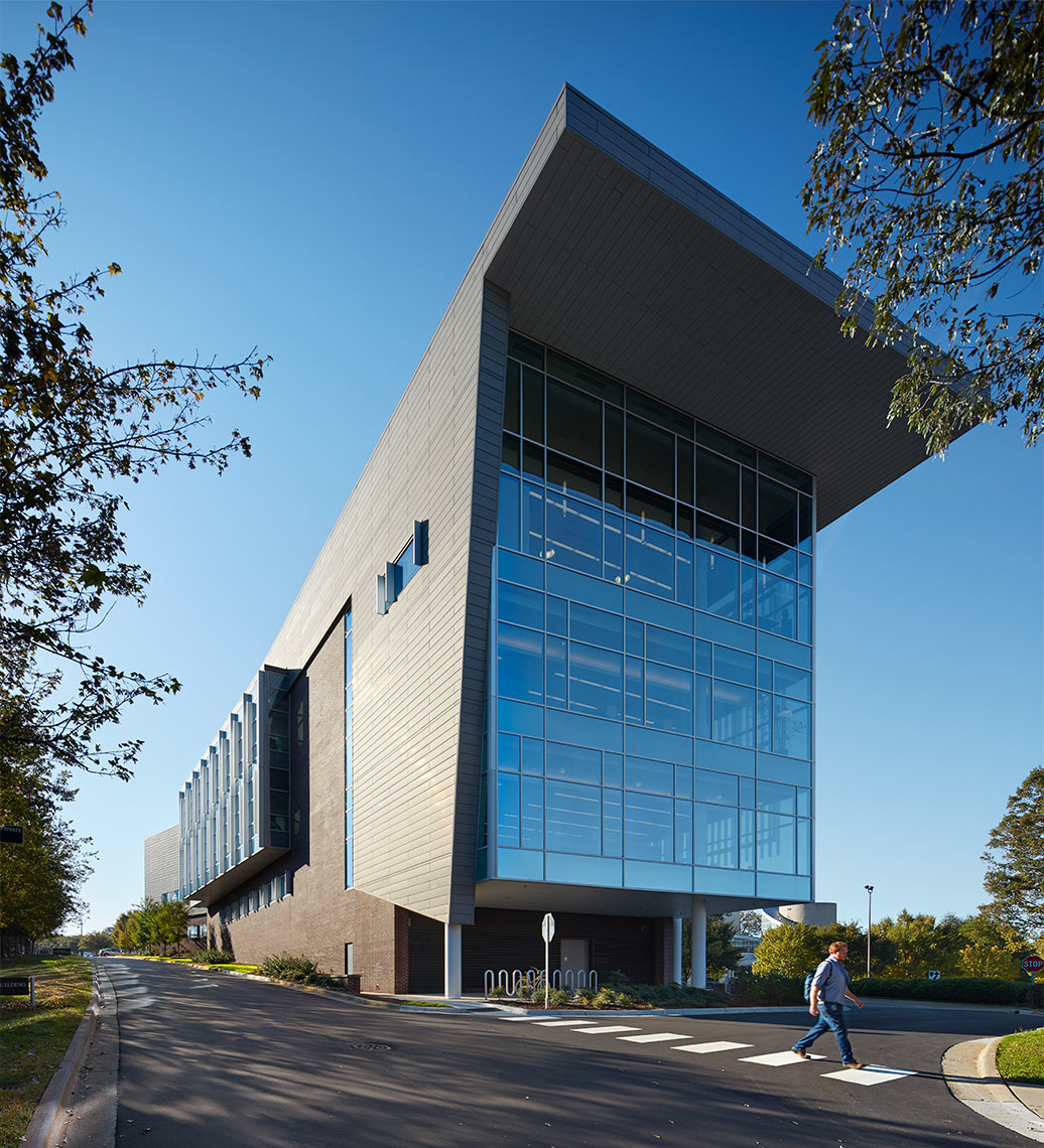 Semans-Library-UNC-School-of-the-Arts-9872