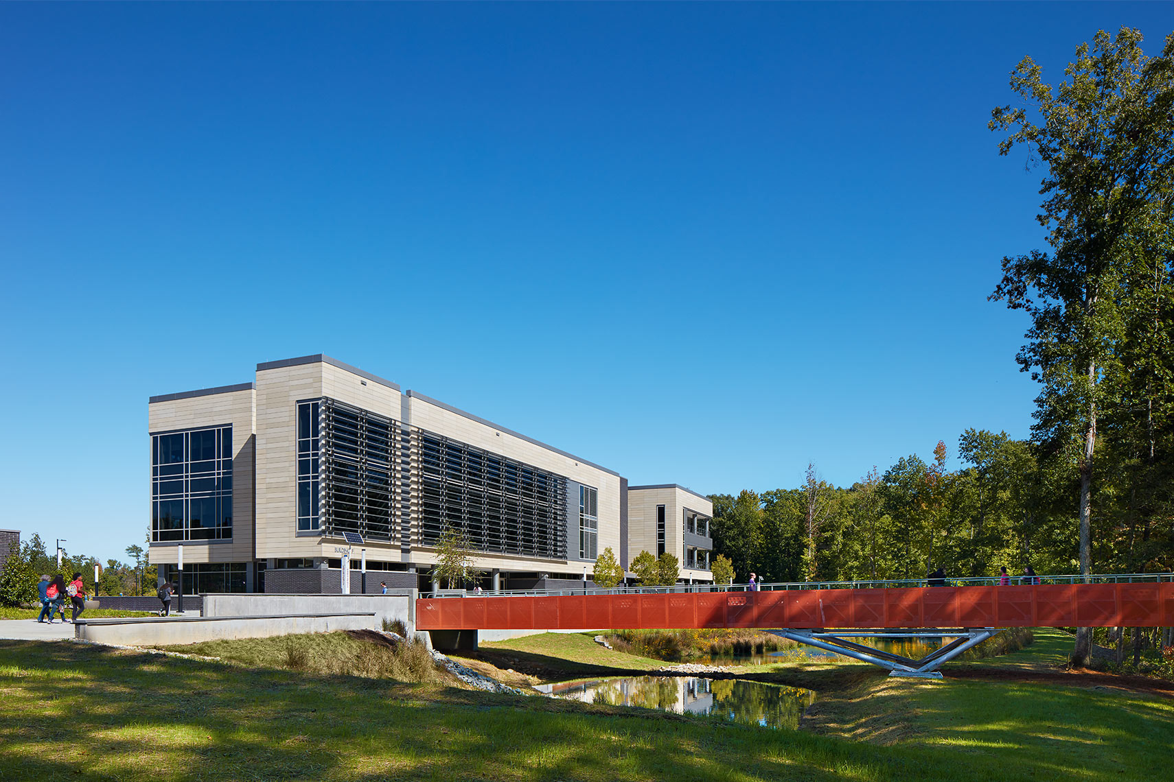 WTCC-Learning-Commons--Classroom-Building-F-1897